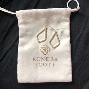 Kendra Scott earrings